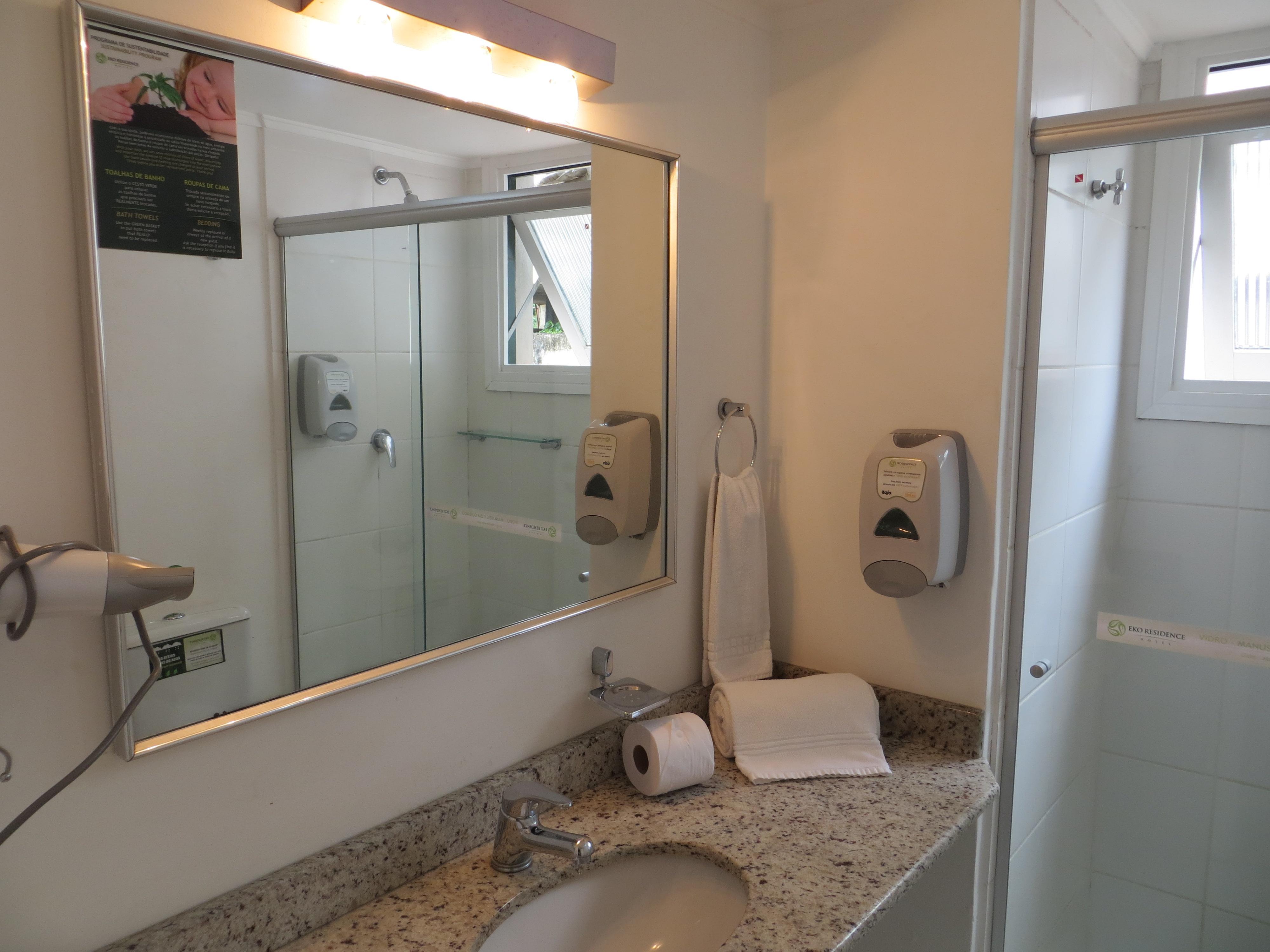 Eko Residence Hotel - Proximo A Santa Casa E Auditorio Araujo Vianna Порту-Алегрі Екстер'єр фото
