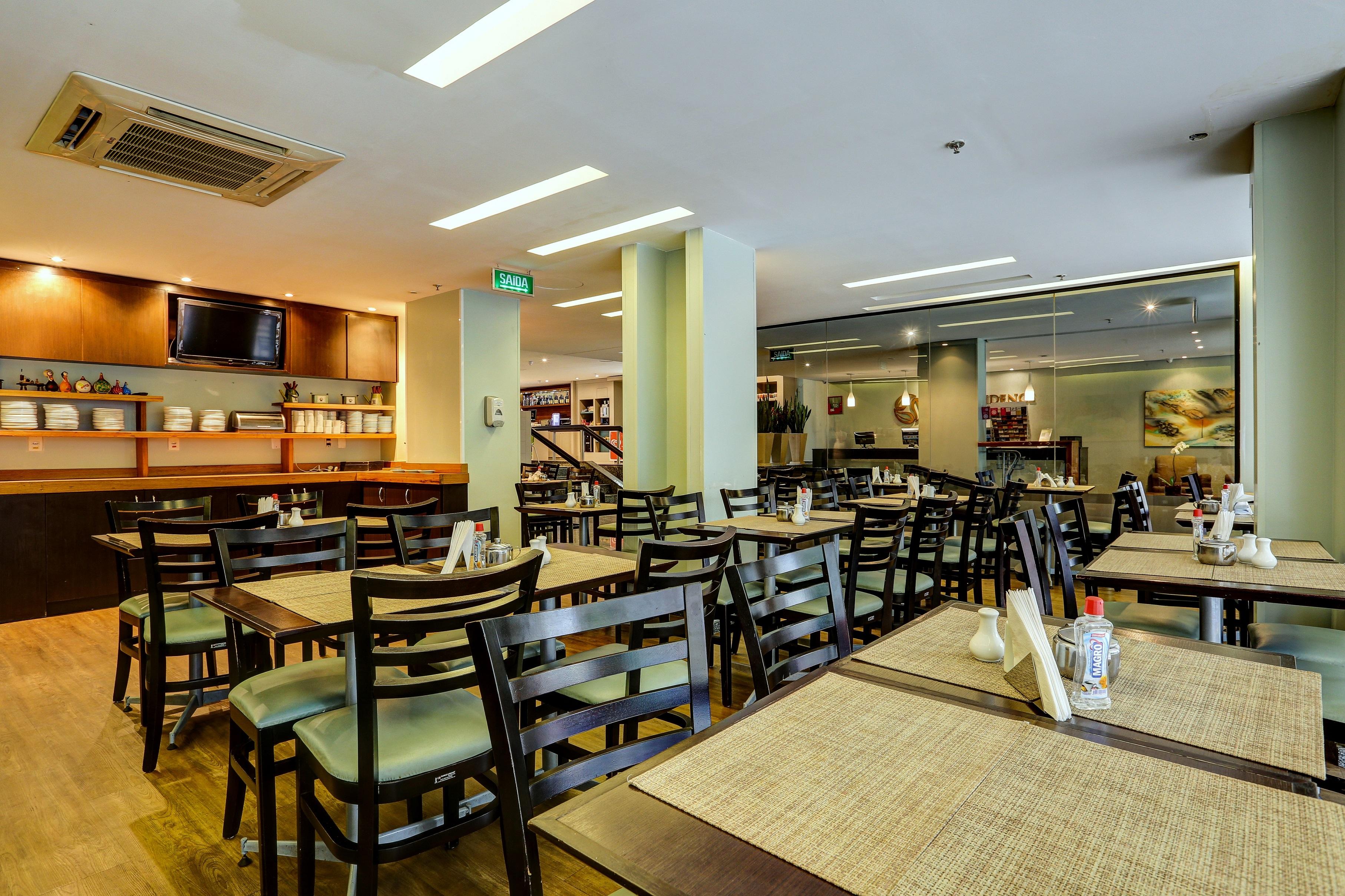 Eko Residence Hotel - Proximo A Santa Casa E Auditorio Araujo Vianna Порту-Алегрі Екстер'єр фото